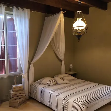 Couette-café Domaine Au Marchay 3*
