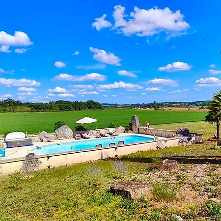 Bed and breakfast Domaine Au Marchay Nojals-et-Clotte