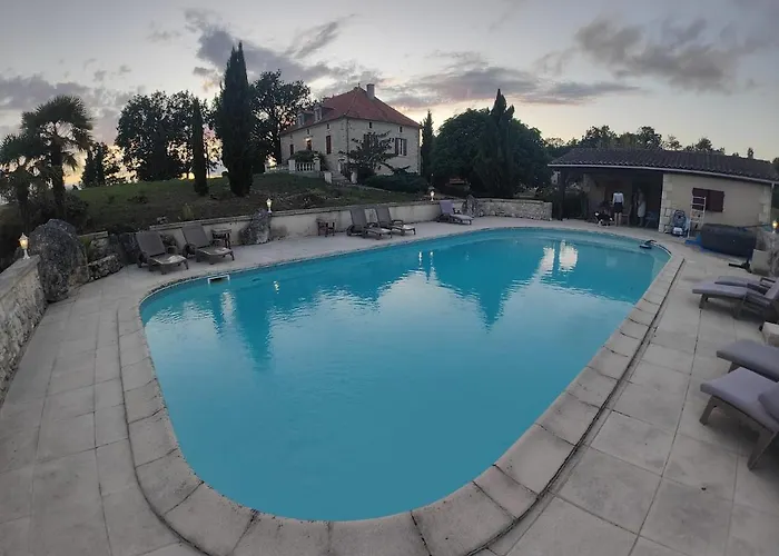 Domaine Au Marchay 住宿加早餐酒店