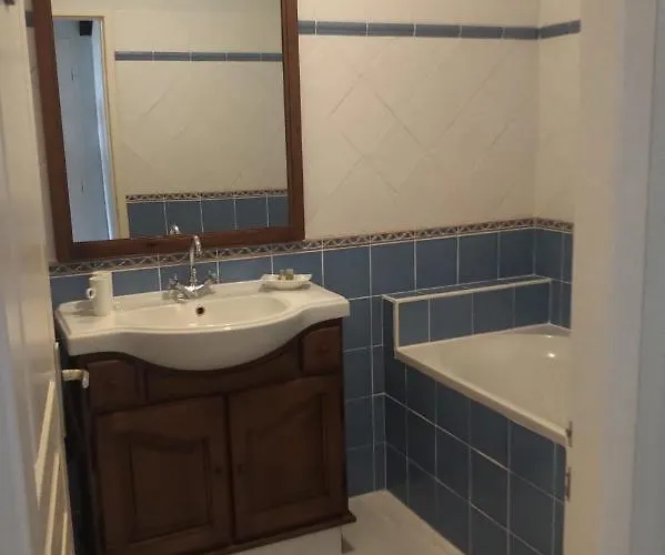 Bed & Breakfast Domaine Au Marchay 3*